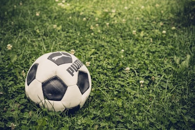 إنترميلان–ناديبرشلونةمواجهةأسطوريةبينعمالقةالكرةالأوروبية